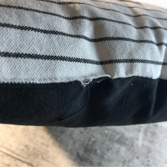 Target Halloween Square Striped Jack O' Lantern Throw Pillow New 14x14" - Picture 5 of 15